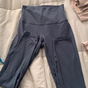 Dark blue/grey lululemon 7/8th aligns